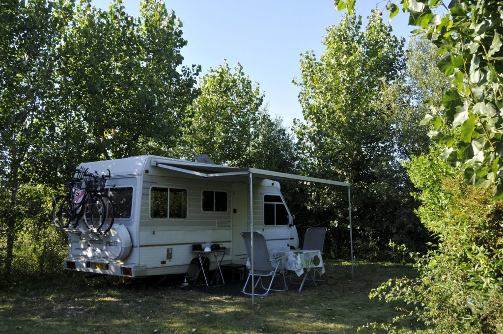 camping Notre dame de Monts : les emplacements camping au camping Le clos du Bourg